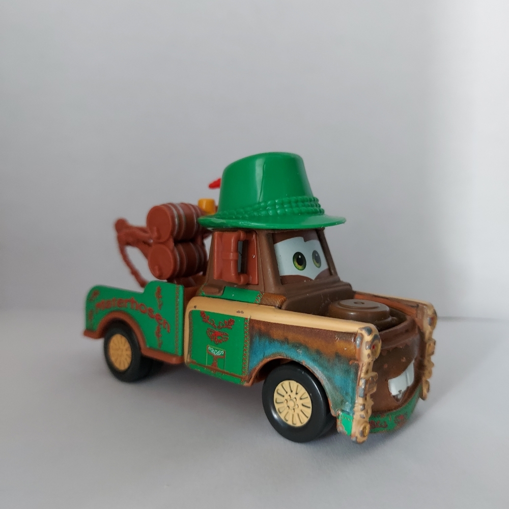 Disney Pixar Cars Deluxe Materhosen Mater Diecast Metal 1:55 German Tow Truck